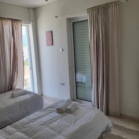 Apartman Front *