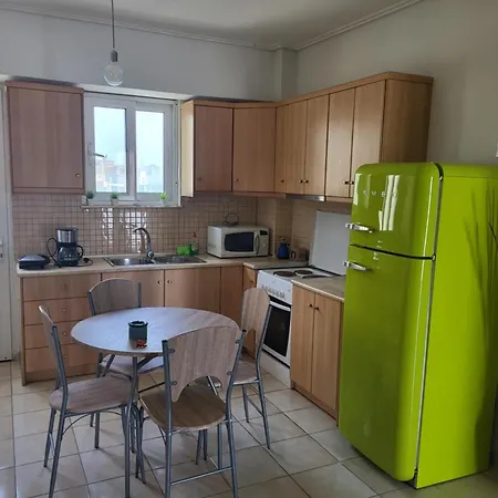 Front Apartment *
